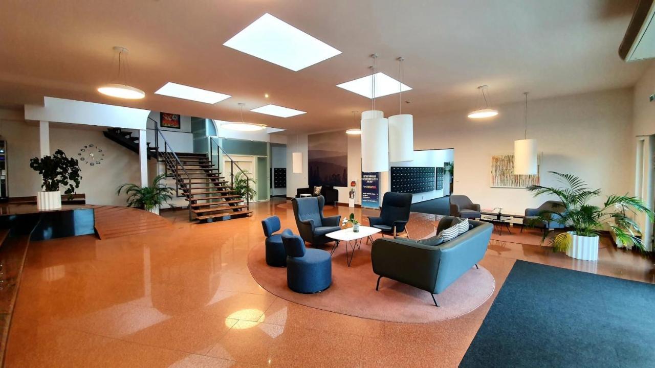 Luxury Apartment Vbloku Prague Exterior photo